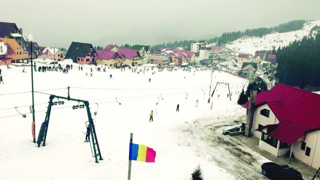 Pârtiile au fost pline la Rânca (Foto: Eugen Măruţă)