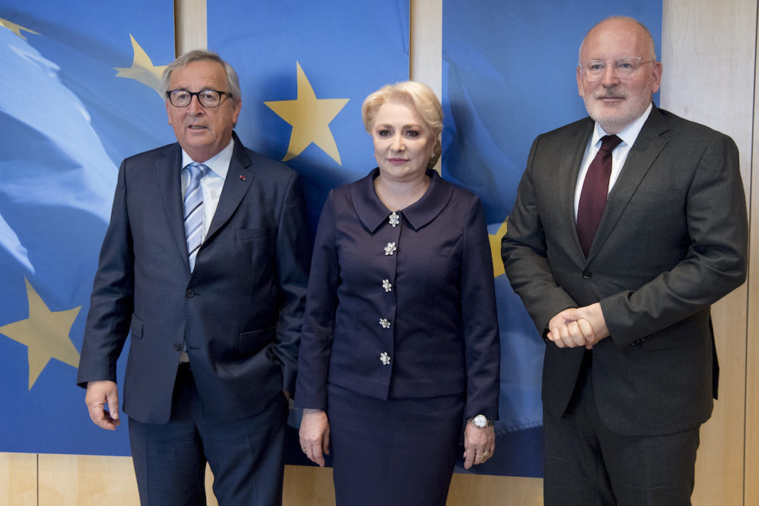 Jean-Claude Juncker, Viorica Dăncilă si Frans Timmermans (Foto Calea Europeana.eu)