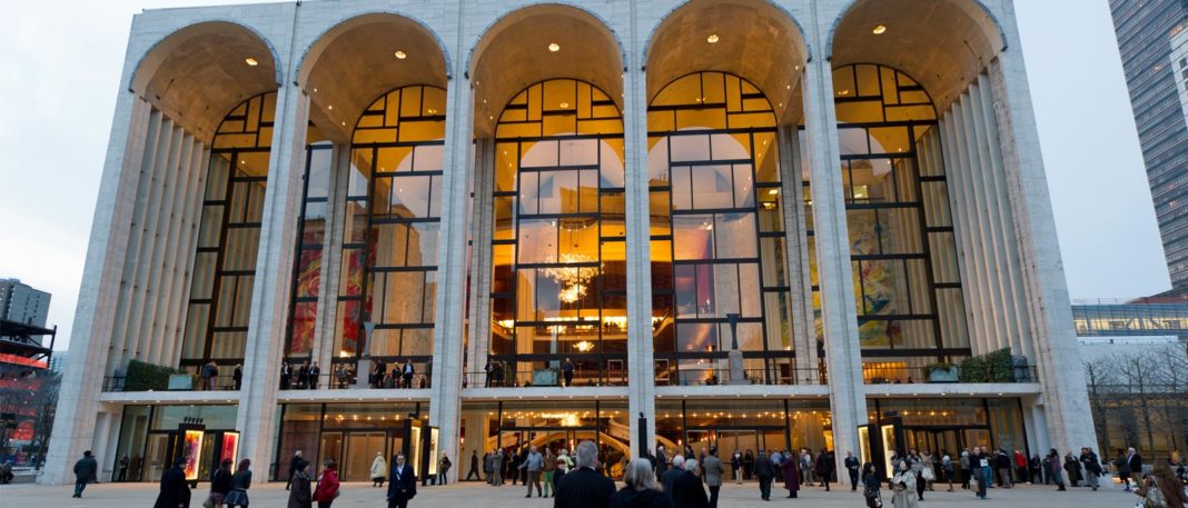 Metropolitan Opera din New York rămâne închisă până în septembrie anul viitor din cauza pandemiei de COVID-19