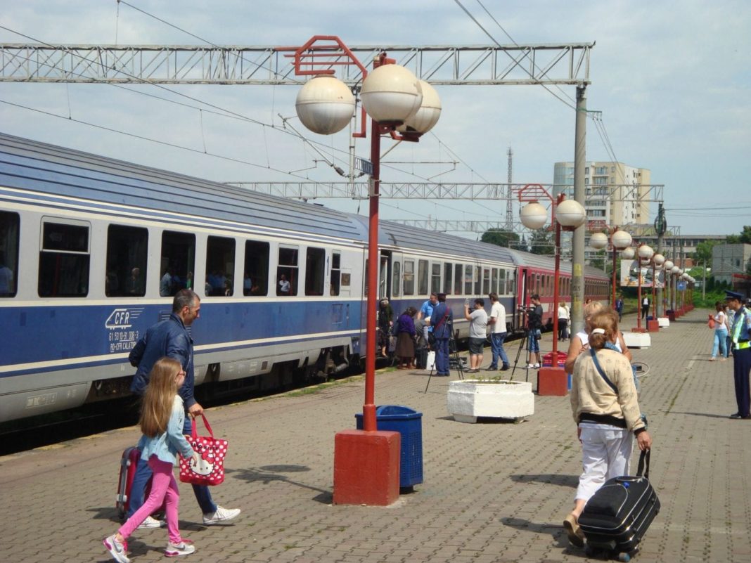 Se scumpesc biletele de tren