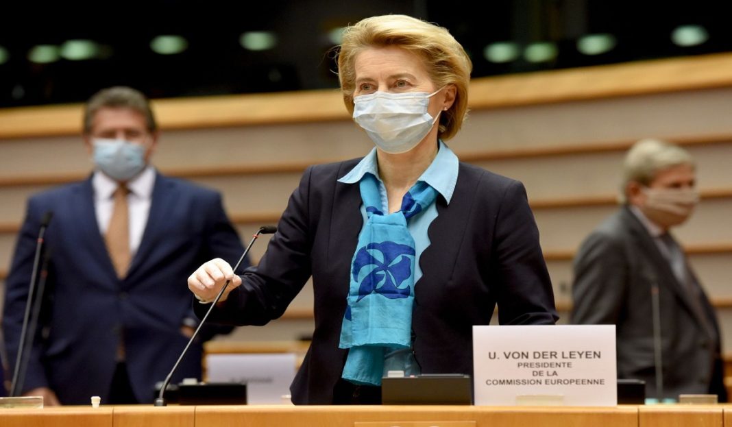 Ursula von der Leyen a intrat în autoizolare