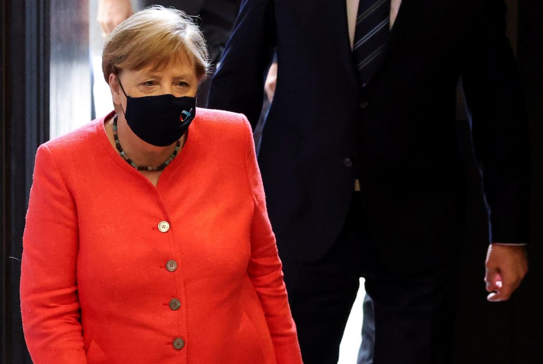Cancelarul german Angela Merkel intenţionează să extindă până la 15 februarie lockdown-ul