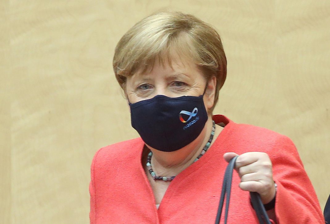 Merkel: Vor exista restricții până când 70% din populație va avea imunitate la SARS CoV-2