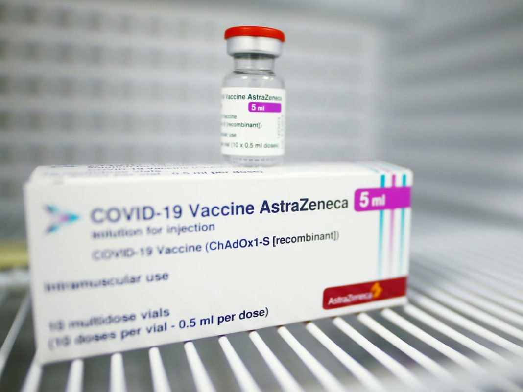 O nouă tranșă de vaccin AstraZeneca ajunge vineri în România: 432.000 de doze