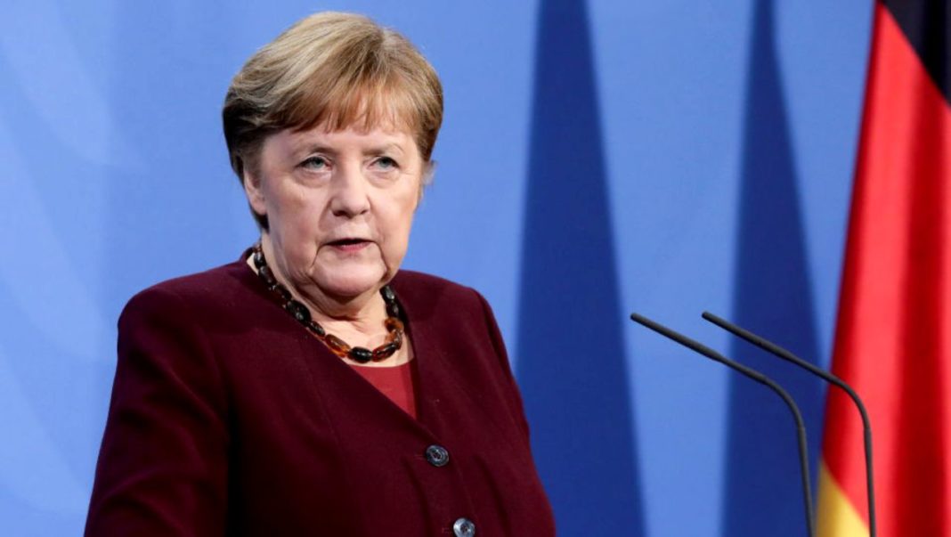 O alertă cu bombă a avut loc joi la biroul de circumscripţie al cancelarului german Angela Merkel din oraşul Stralsund (nord)