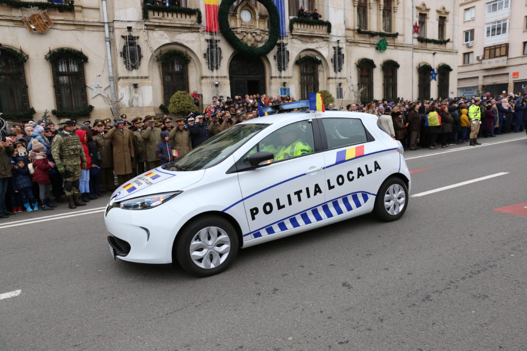 Poliţia Locală îşi cumpără primele maşini noi din 2021