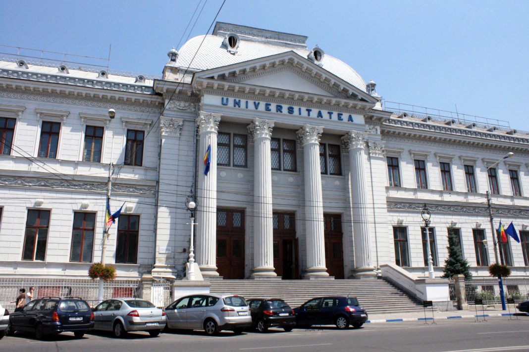 Universitatea din Craiova va deschide anul universitar online