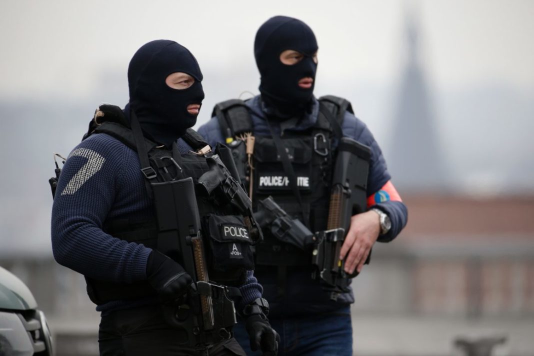 33 de grupări criminale, anchetate de Europol pentru medicamente falsificate