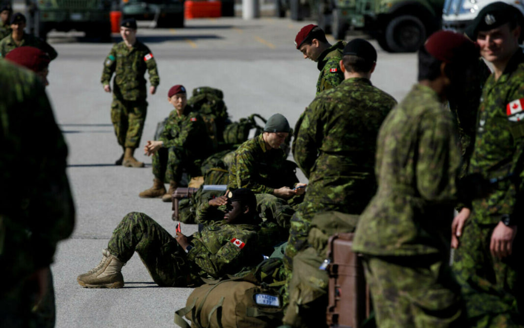 Canada şi-a deplasat trupele militare în vestul Ucrainei