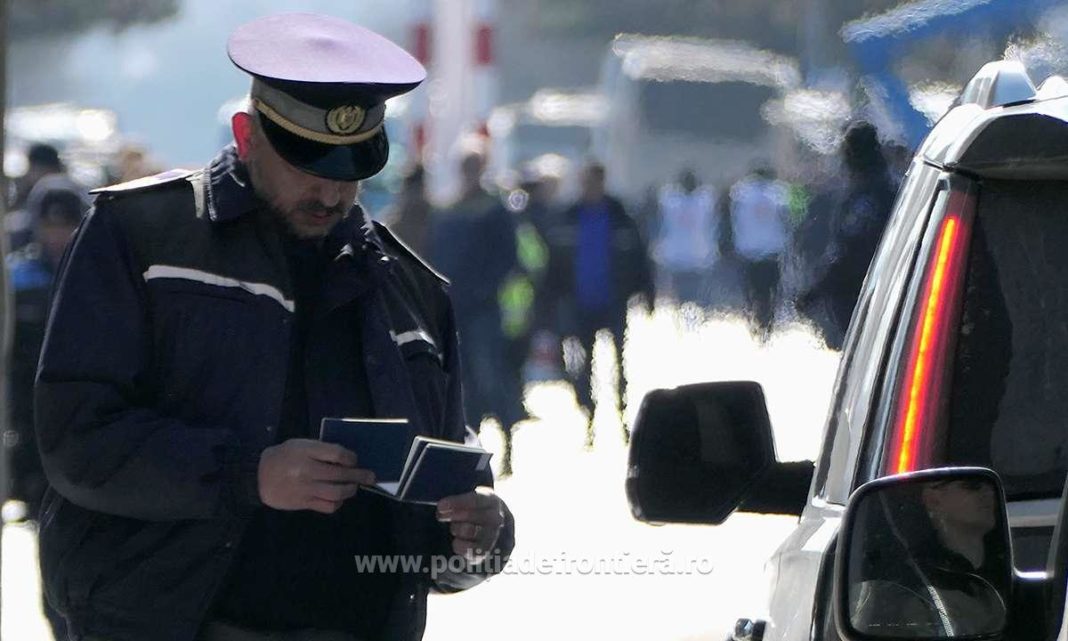 De la declanşarea acestei crize, până la data de 10.04.2022, ora 24.00, la nivel naţional, au intrat în România 677.004 cetăţeni ucraineni