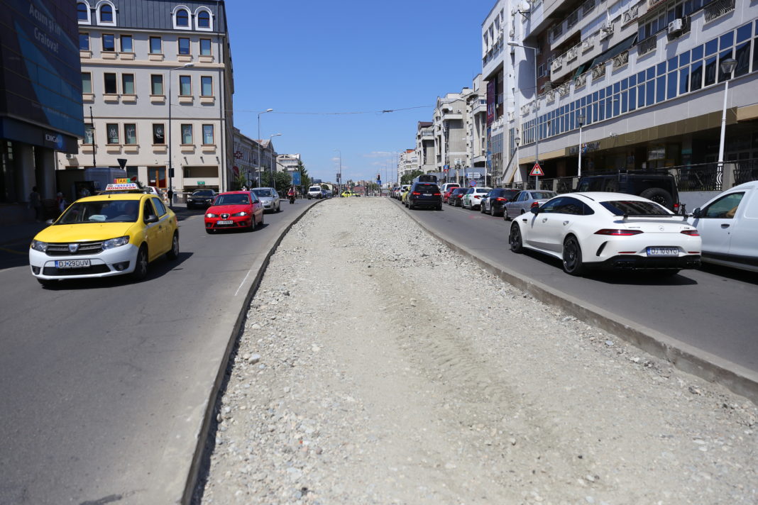 Scuarul de pe strada Arieş se îngustează