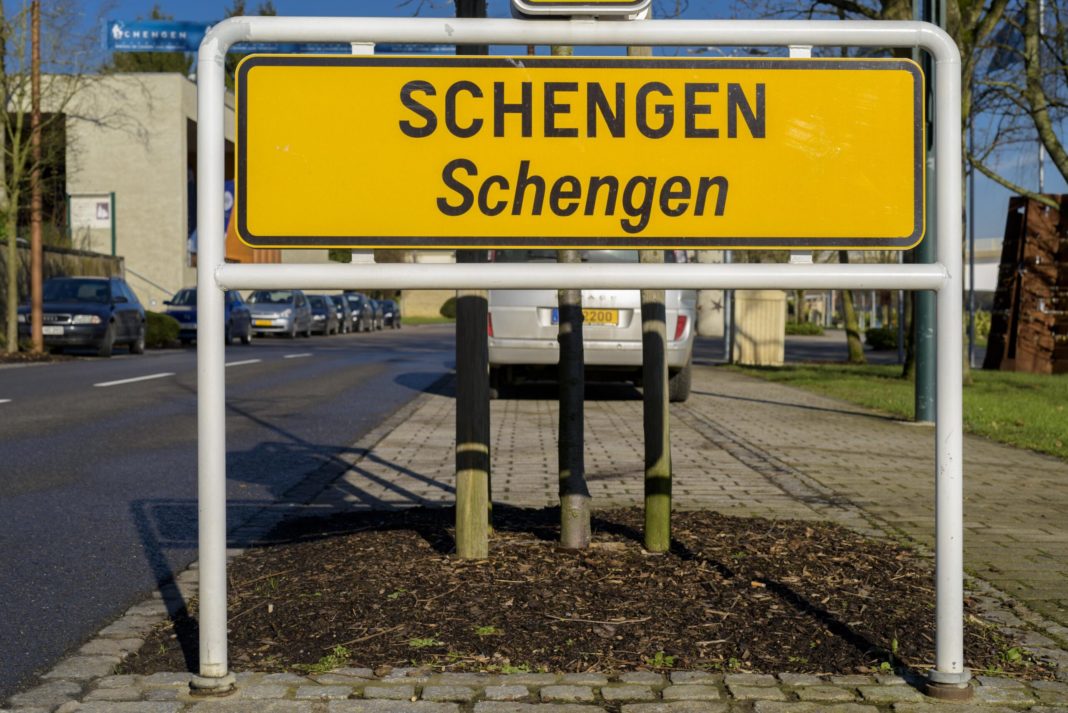 Austria zice că nu intrăm nici anul acesta în Schengen