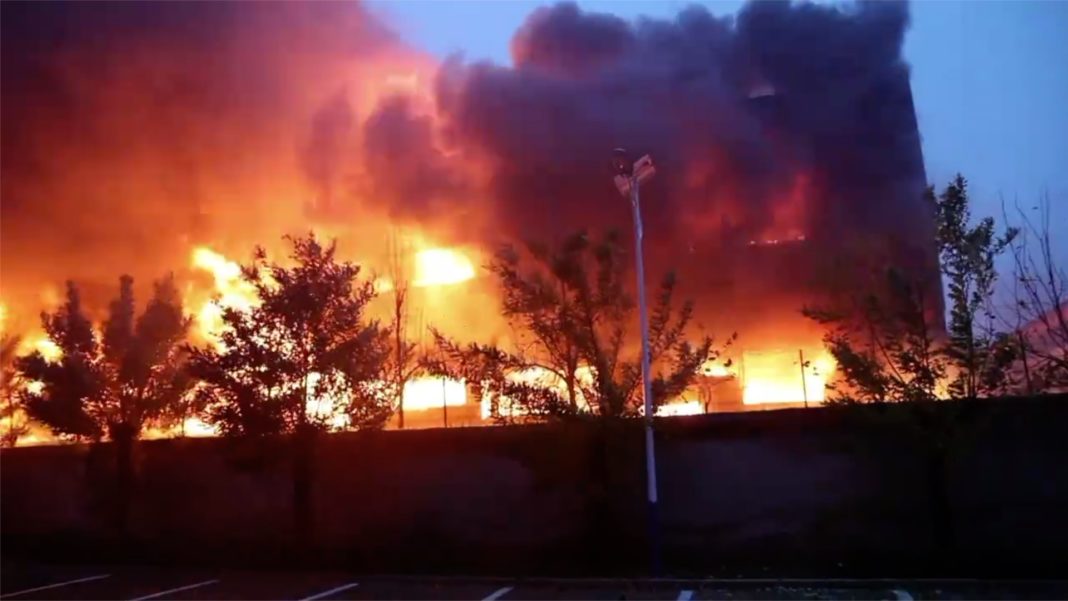 Zeci de morţi într-un incendiu la o fabrică din China