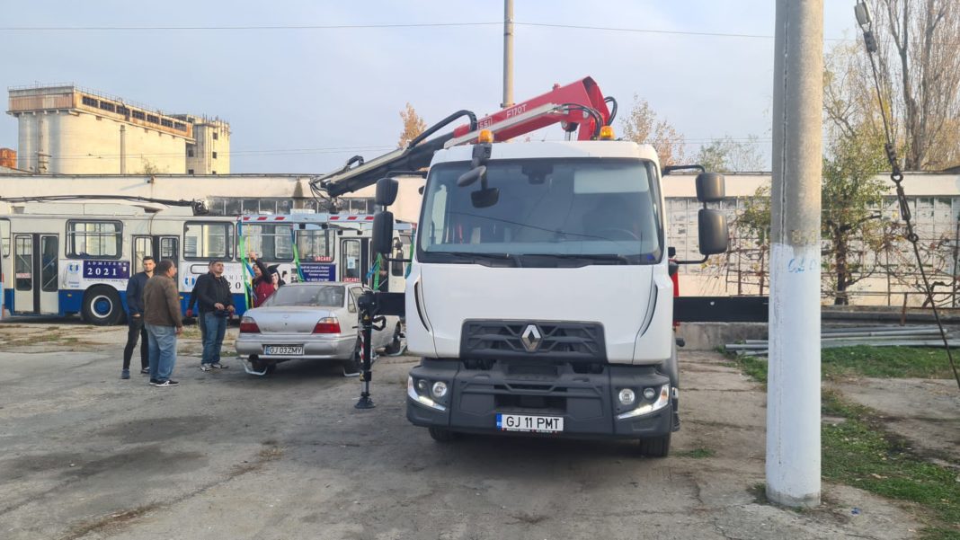 Serviciul Ridicări Auto funcționează de o săptămână la Târgu Jiu