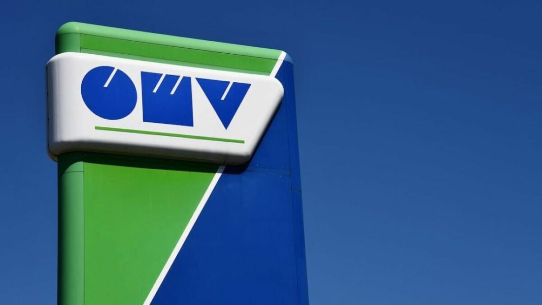 Liberalii și pesediștii se acuză unii pe alții că au iertat OMV de la plata taxei de solidaritate