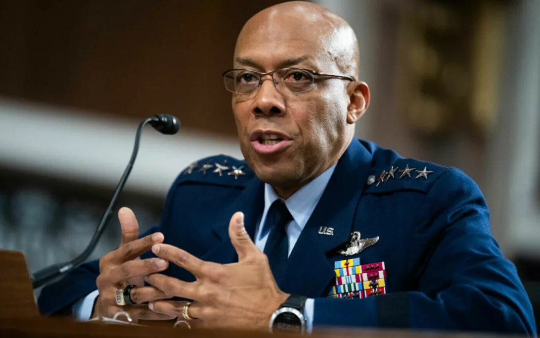 Generalul Charles Q. Brown ar fi al doilea afro-american care va servi ca ofiţer cu cel mai înalt grad în cea mai puternică armată din lume