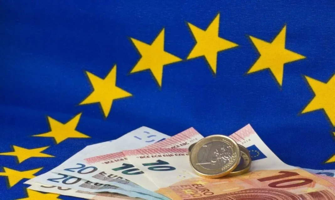 Bulgaria face eforturi să treacă la euro cel târziu la 1 ianuarie 2025