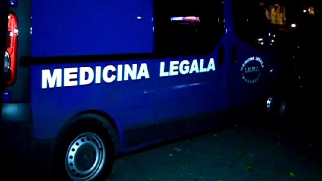 Trupul neînsuflețit a fost transportat la Serviciul de Medicină Legală Mehedinţi în vederea efectuării necropsiei