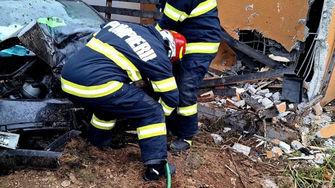 Patru persoane, la spital în urma unui accident violent în județul Giurgiu