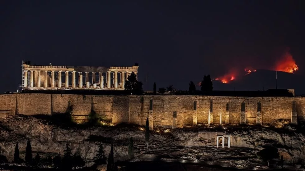 Συνελήφθησαν 79 εμπρηστές στην Ελλάδα συντετριμμένοι από εκατοντάδες πυρκαγιές