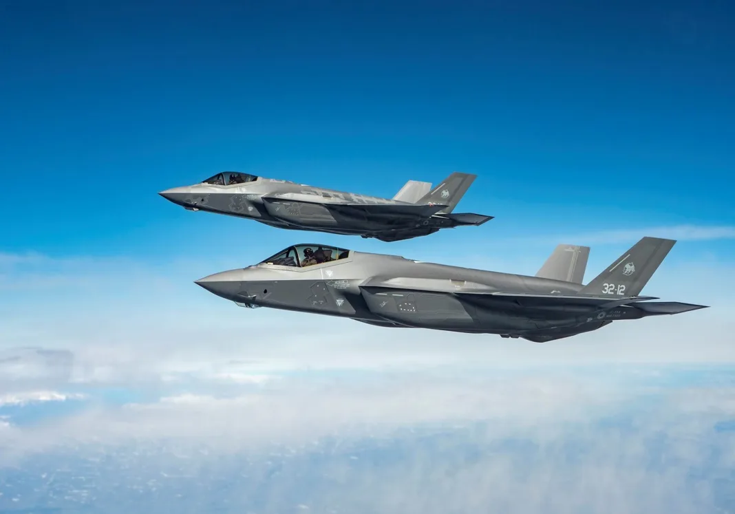 Parlamentul a aprobat cumpărarea a 32 de avioane F-35