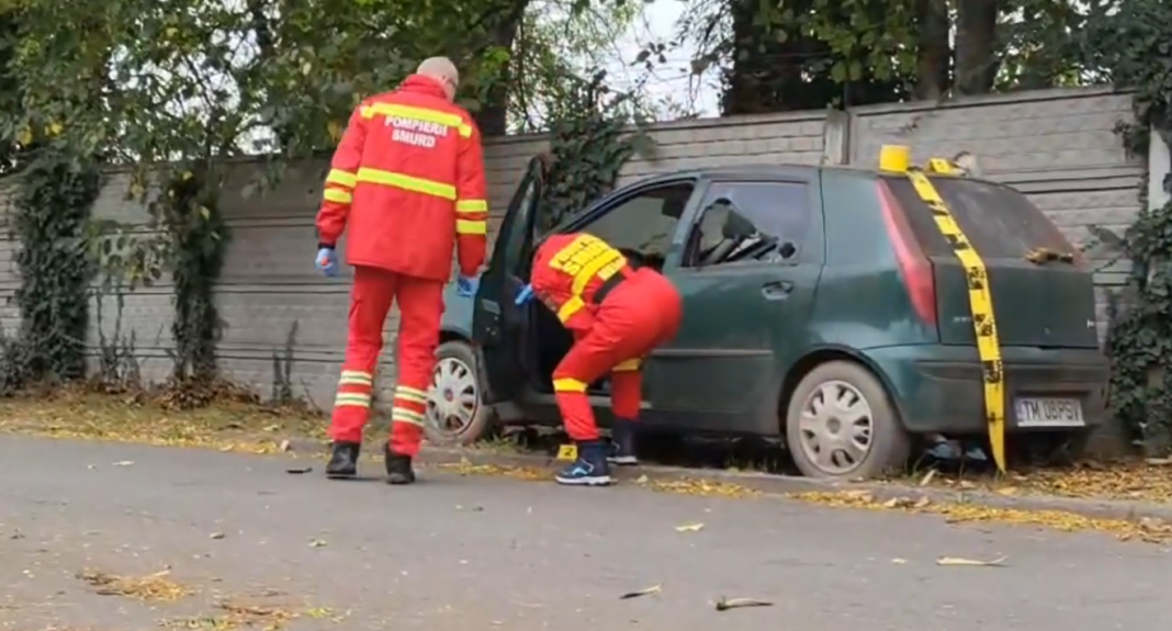 Bărbat găsit mort într-o maşină abandonată