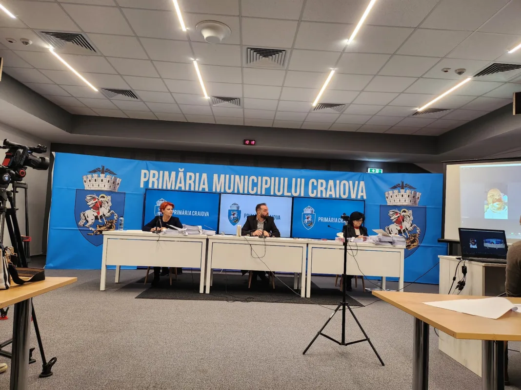 Olguța retrage, pentru moment, de pe ordinea de zi a ședinței de Consiliu Local organigramele mai multor instituții