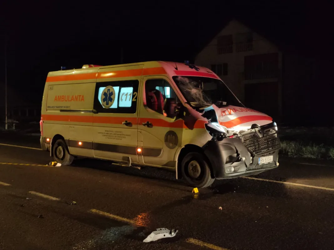 Bărbat accidentat mortal de ambulanţă