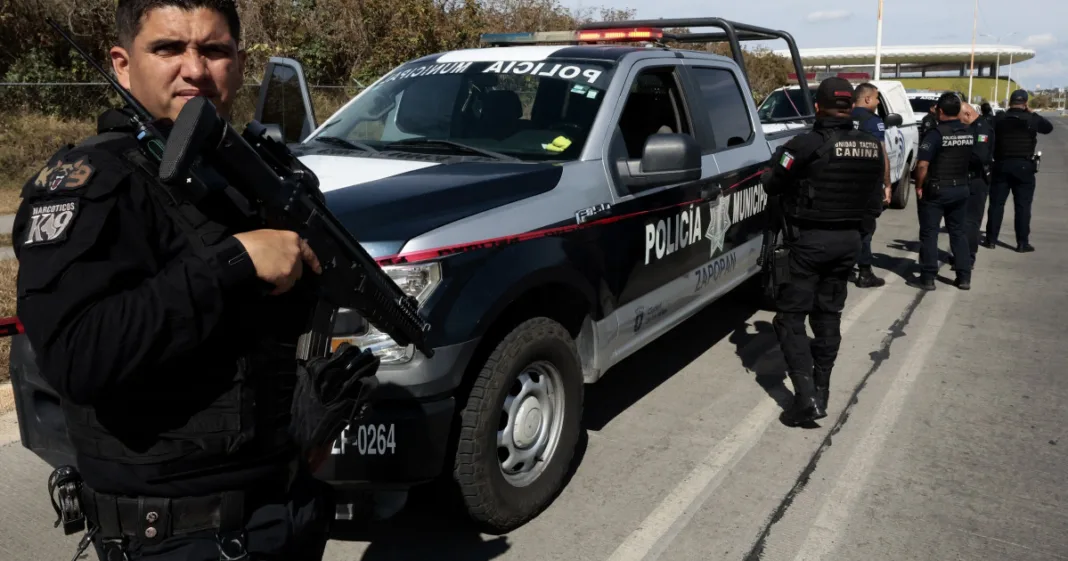 Doi candidaţi la primăria unui orășel din Mexic au fost uciși în aceeași zi