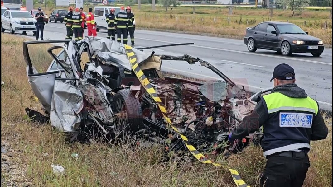 Un şofer a murit după ce a intrat pe contrasens şi a lovit o cisternă cu motorină