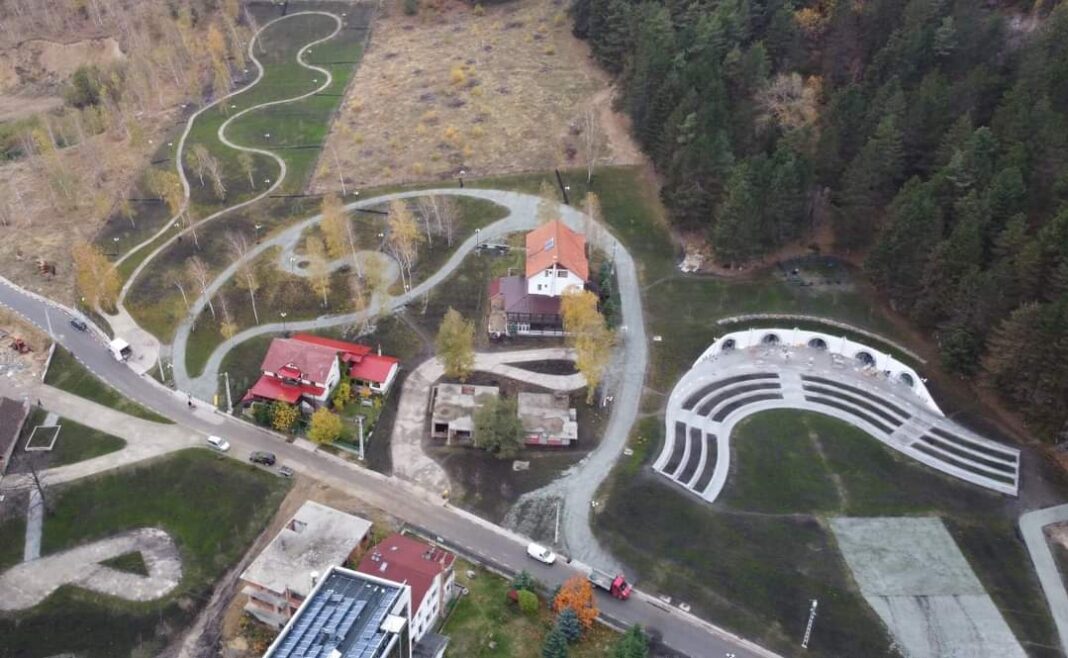 Comuna Baia de Fier va beneficia de piste de biciclete