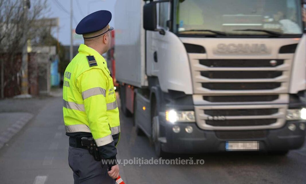 Polițist de frontieră din Nădlac II a respins mita oferită de un transportator