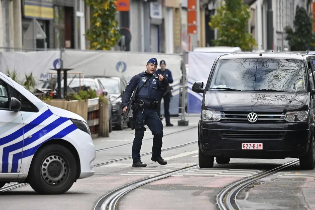 Doi morţi şi doi răniţi într-un atac armat la Bruxelles