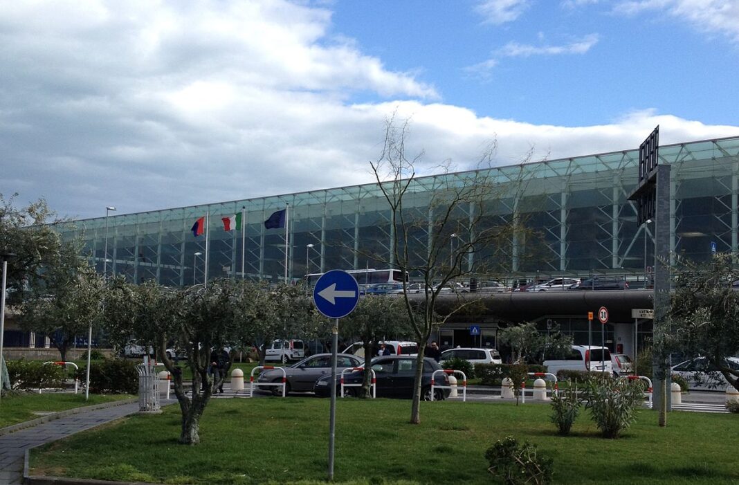 Trafic aerian suspendat pe aeroportul din Catania