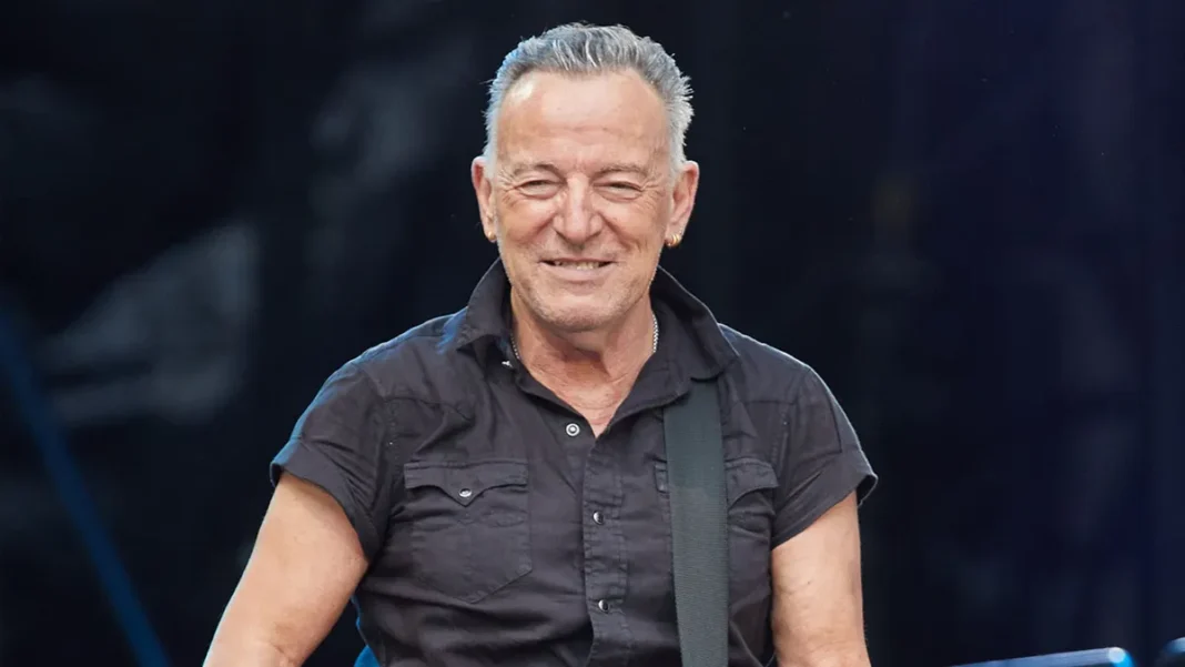 Bruce Springsteen are o avere estimată la 1,1 miliarde de dolari, potrivit revistei Forbes