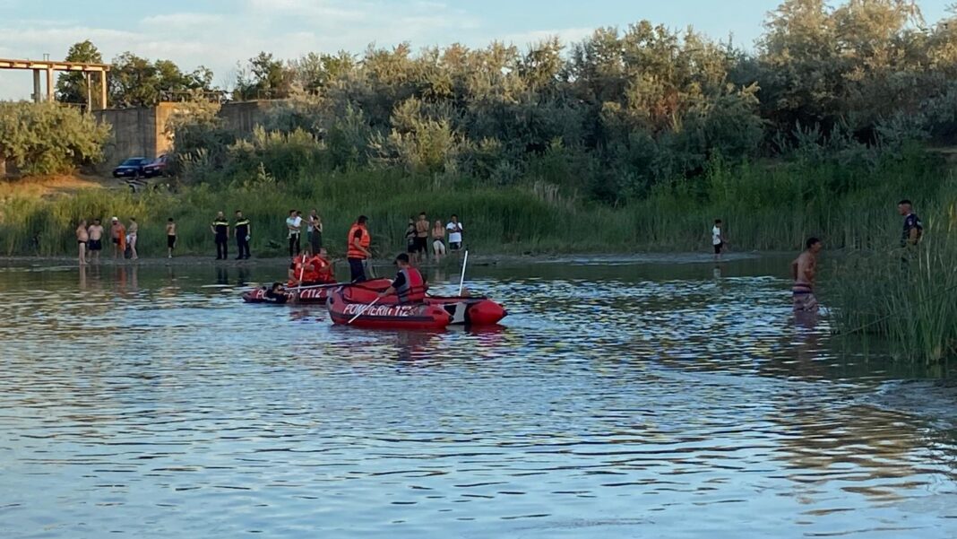 Un copil şi doi adulţi, înecaţi într-o singură zi în judeţul Buzău