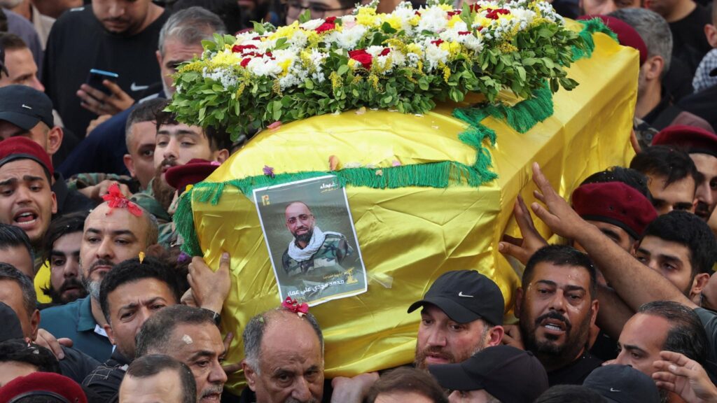 Unele dintre explozii au avut loc în timpul funeraliilor pentru unele dintre cele 12 persoane ucise marți de pagerele explozive, printre care luptătorul Hezbollah Mohammed Ammar