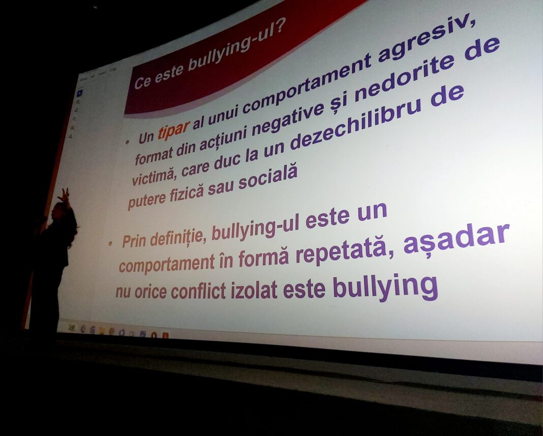 Seminar pe tema bullyingului la Craiova