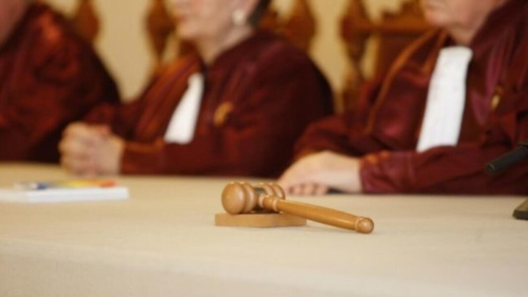 „Legea fugarilor” este constituţională 