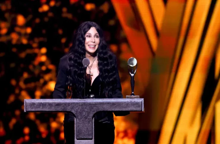 Cher, inclusă în Rock & Roll Hall of Fame