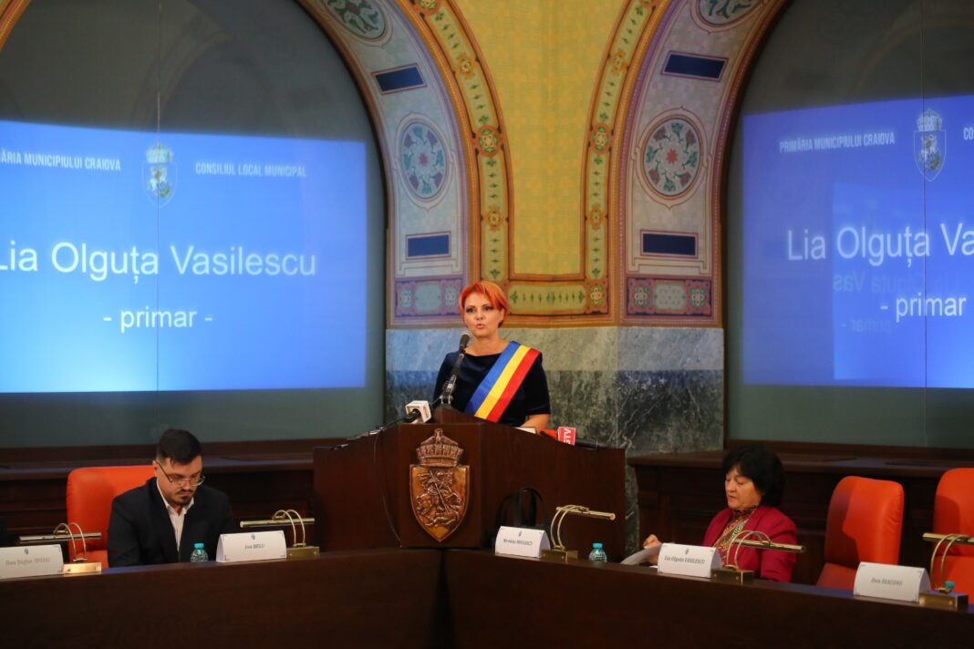 Consilierii locali și primarul Lia Olguța Vasilescu au depus jurământul pentru noul mandat