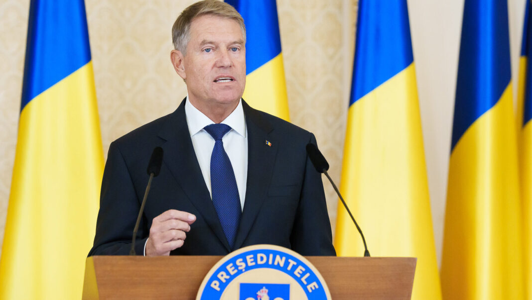 Klaus Iohannis convoacă noul Parlament înaintea Crăciunului