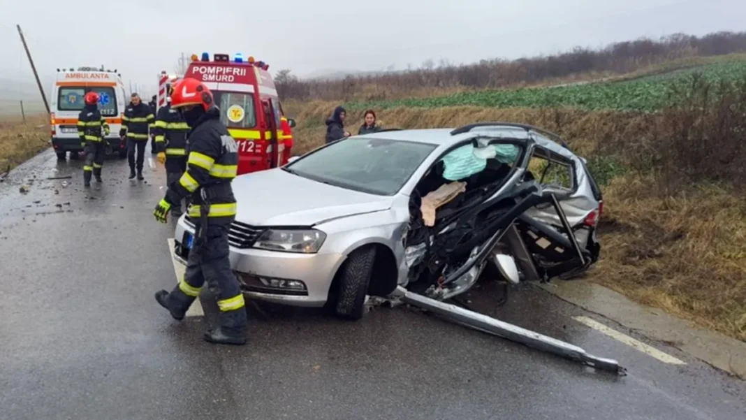 Două persoane și-au pierdut viața după ce mașina lor a fost lovită de alt autoturism