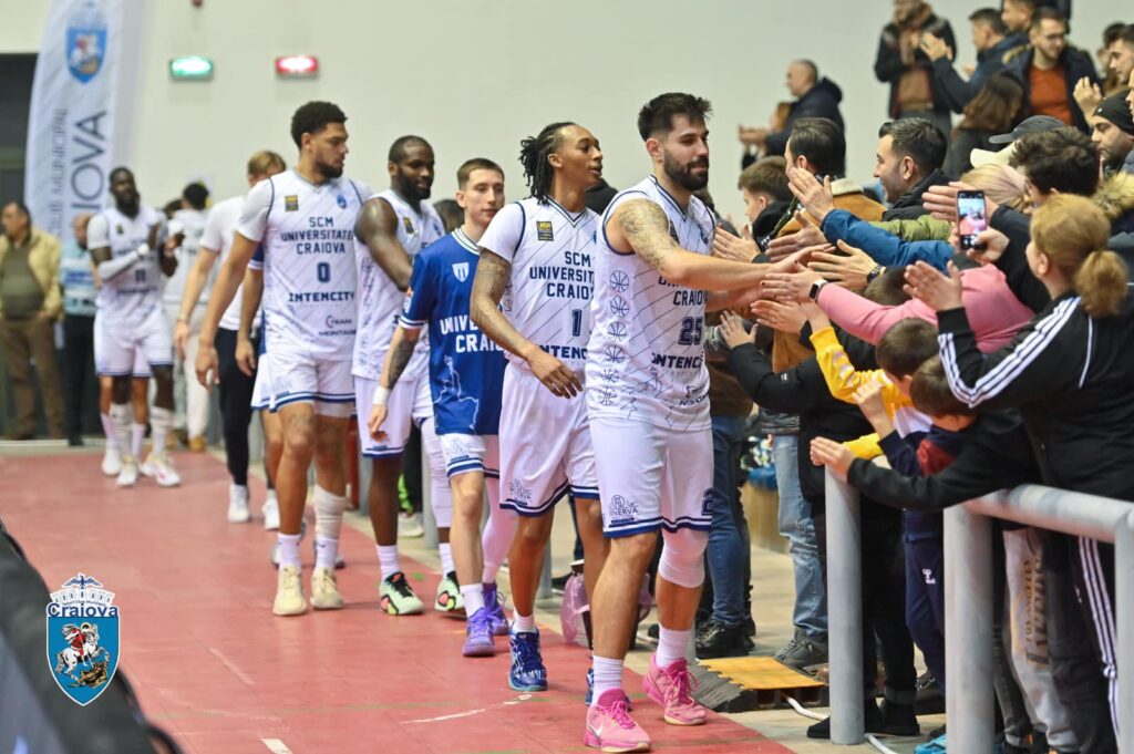 Gazeta De Sud Baschet Scmu Craiova Dinamo Duel De Mare Interes Pentru Final