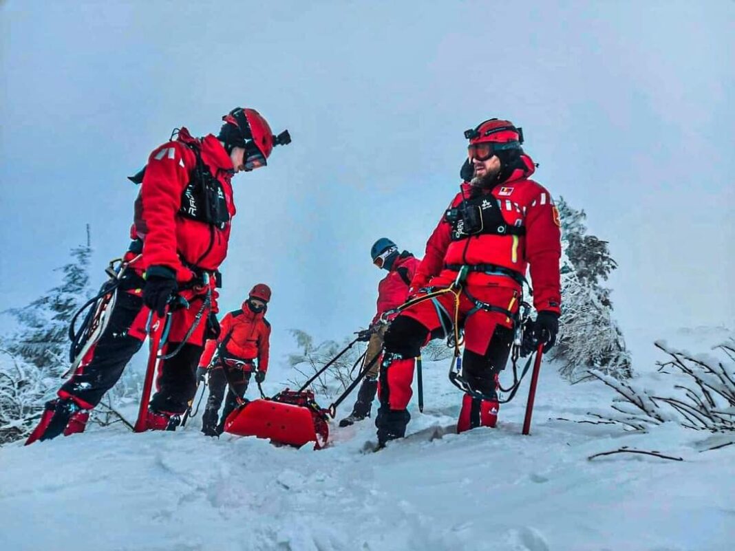 13 persoane au fost salvate de către salvamontişti, în ultimele 24 de ore