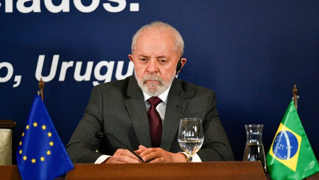 Președintele brazilian Lula da Silva, internat la terapie intensivă