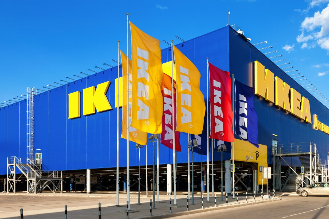 Ikea, păgubită de un angajat cu peste 440.000 de lei