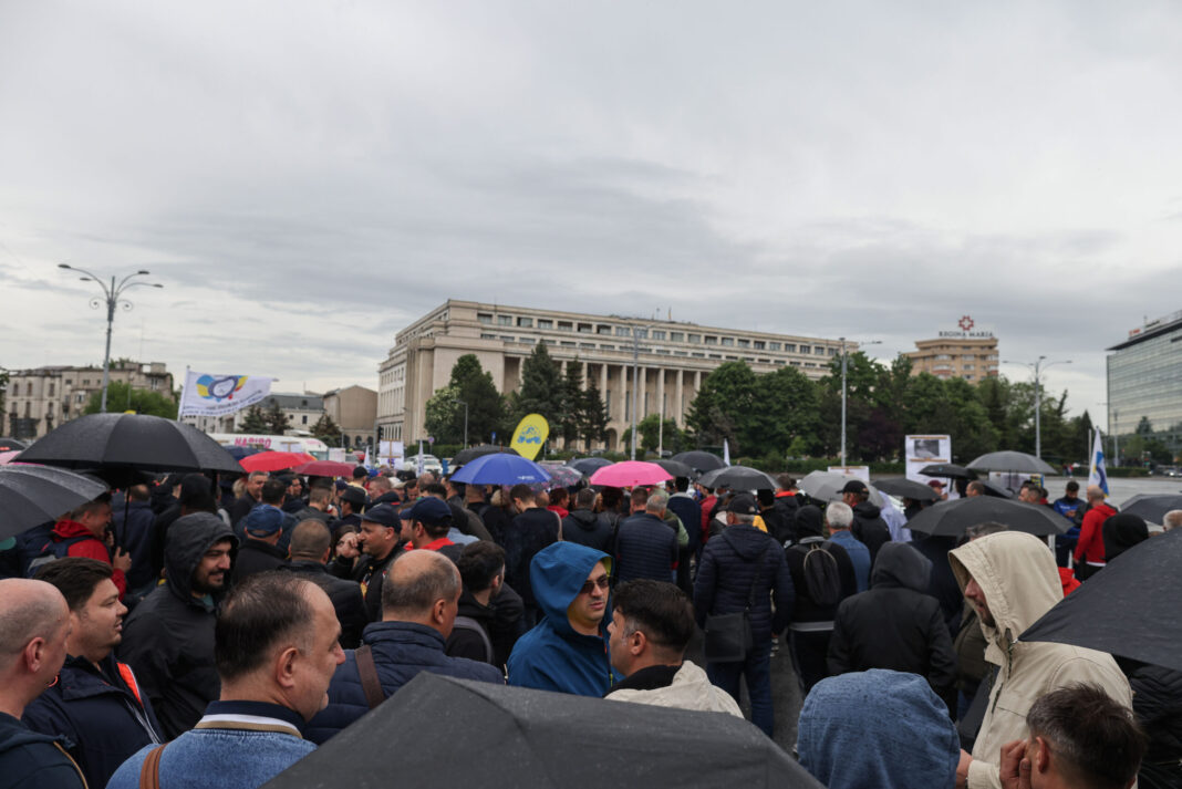 Sindicaliștii de la metrou protestează, azi, în fața Guvernului