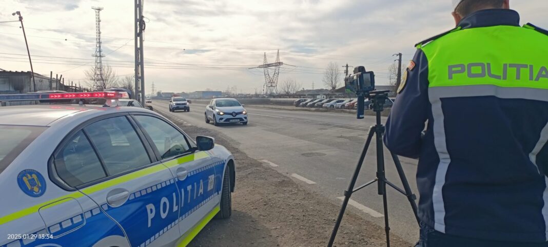 13 permise de conducere reținute în ultimele 24 de ore