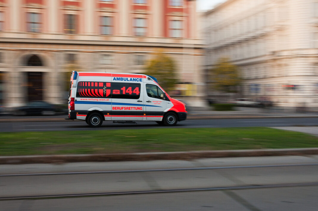 Doi muncitori români au murit pe un şantier din Austria